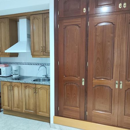 Apartamentos Leonor Carihuela Torremolinos Kültér fotó