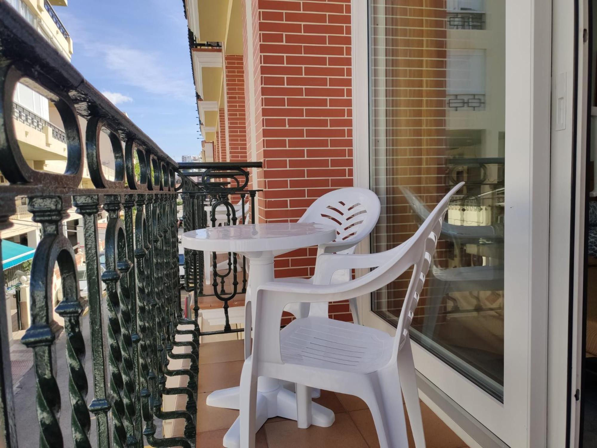 Apartamentos Leonor Carihuela Torremolinos Kültér fotó